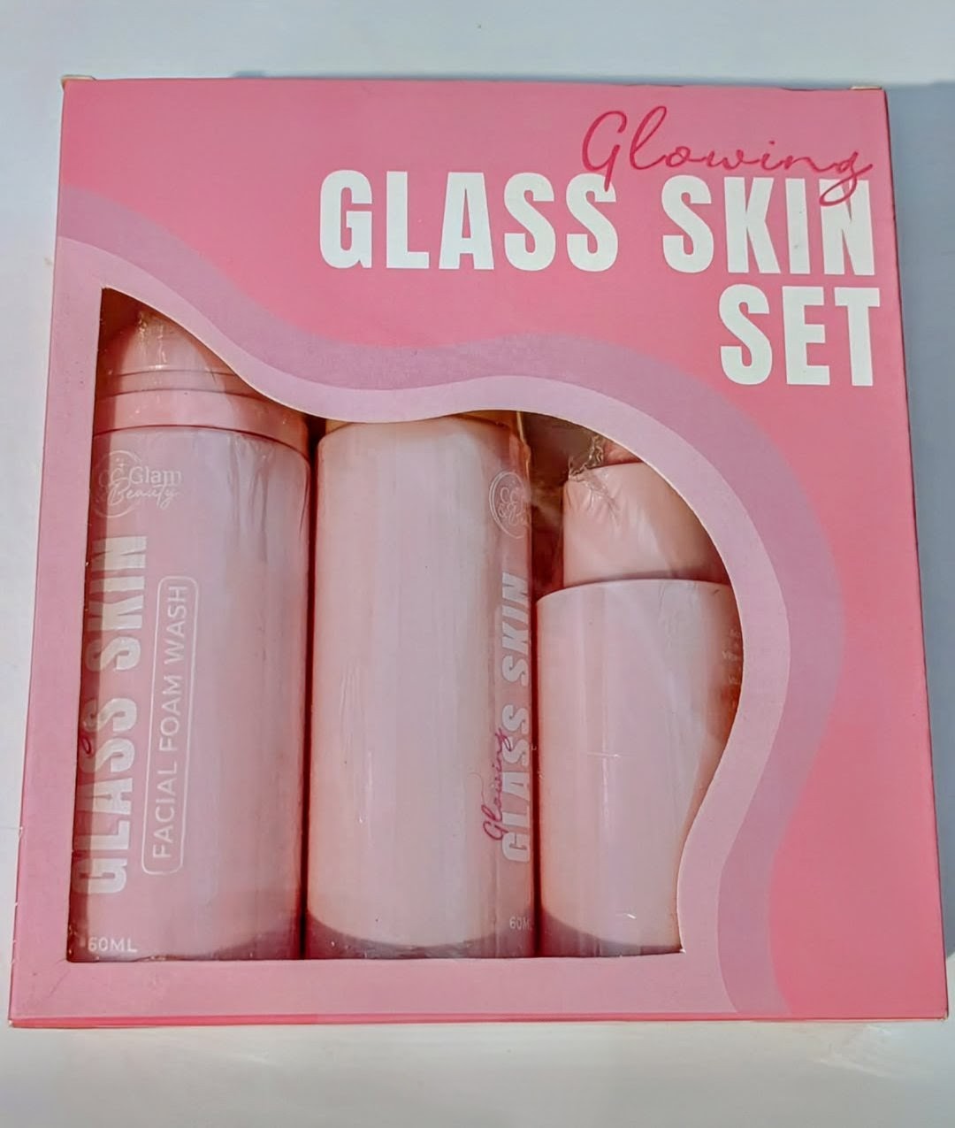 CC GLOWMING GLASS SKIN SET